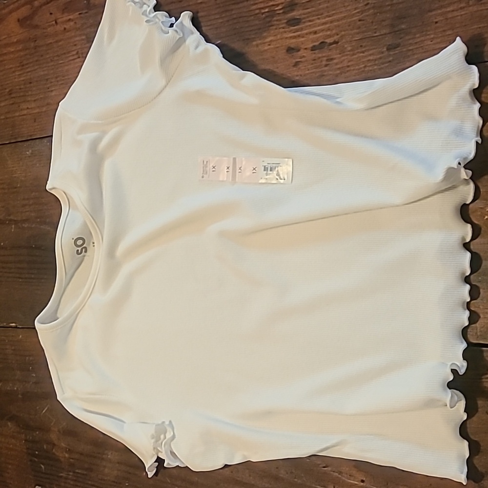 NWT White Juniors lettuce trimmed short sleeve top Sz1x